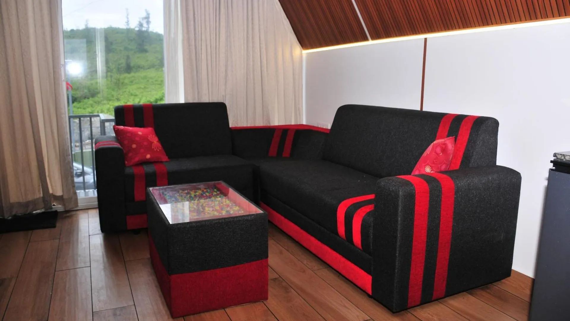 Villa Kudaram County Resort Vagamon