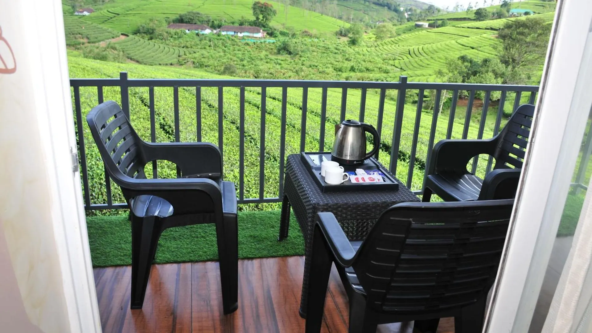 Villa Kudaram County Resort Vagamon