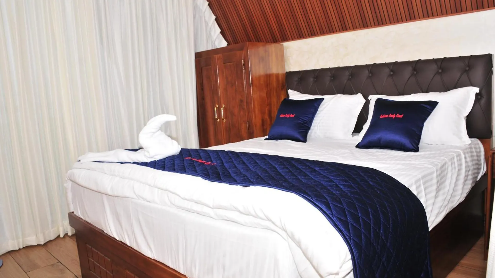 Kudaram County Resort Vagamon Villa